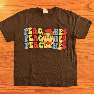 Super Mario Bros. Bowser Peaches T-shirt Youth Small